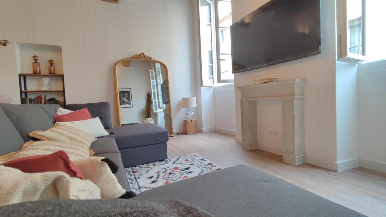 Le Florian - Somptueux T3 A 50 M Du Vieux Port Apartment Marseille Bagian luar foto